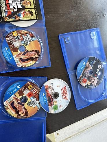 Диски для PS4: уфс3 нету - Grand Theft Auto V — Premium Edition