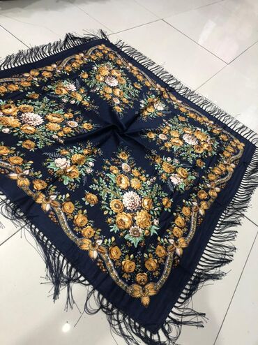 Baş geyimləri: Kəlağayı pambıq materıal.ıpekler de var .140/140 ölçüdə.qutu var -da lalafo.az — 3 Baş geyimləri: Kəlağayı pambıq materıal.ıpekler de var .140/140 ölçüdə.qutu var — 3