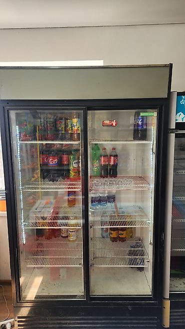 холодильные установки: Продаётся торговое холодильное оборудование для магазина/кафе. В — 5