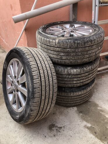 belshina təkər: İşlənmiş Disk təkər Lexus 140 / 30 / R 13, 5 Boltlu