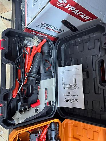 перфараторы: Перфоратор DEWALT в кейсе - Тип: сетевой перфоратор SDS-plus - Режимы — 4