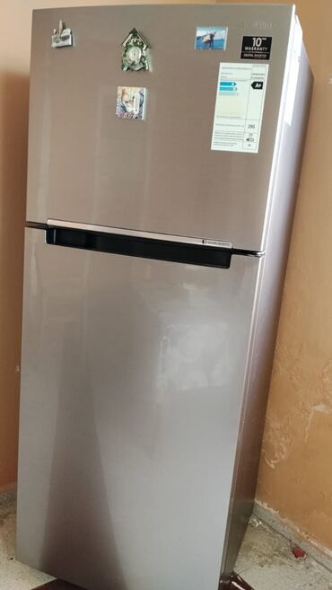 ikinci əl soyuducular: İşlənmiş 2 qapılı Samsung Soyuducu Satılır, rəng - Gümüşü lalafo.az -da ikinci əl soyuducular: İşlənmiş 2 qapılı Samsung Soyuducu Satılır, rəng - Gümüşü