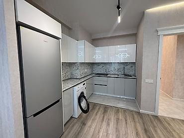 gence sadilli: Zümrüd Residence-də 3 otaqlı mənzil kirayə • Yer: Nərimanov və — 9