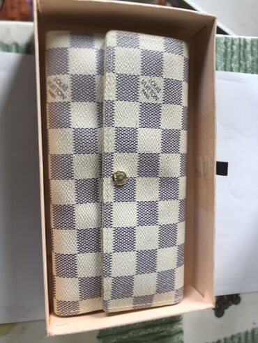 золотые часы женские бишкек цена: Продаю кошелёк в упаковке новый. Район тоголок молдо Ленинградская
