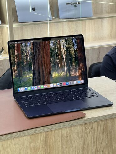 купить материнку для компьютера: Ноутбук, Apple, 8 ГБ ОЗУ, Apple M3, 13.5 ", Б/у, Для работы, учебы, память SSD