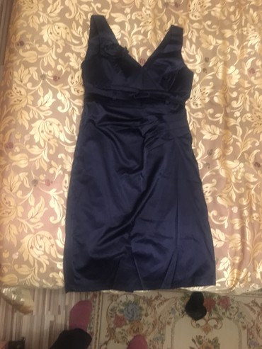 коктейльное платье синего цвета: M, цвет - Черный