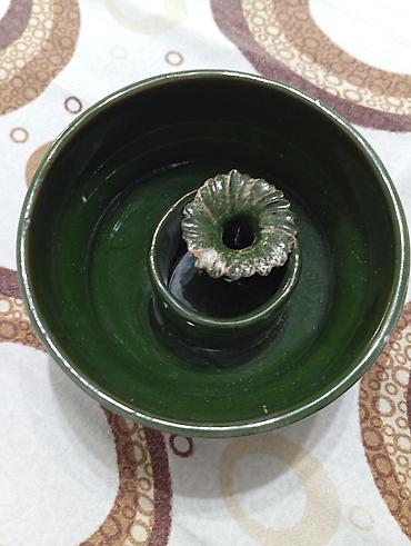 Şamdanlar: Yaşıl şirəli keramika şamdan/külqabı (iki funksiyalı) - Material — 1