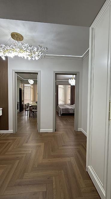 Продажа квартир: 3 комнаты, 105 м², Асанбай мкр Элитка, 9 этаж, Дизайнерский ремонт — 1