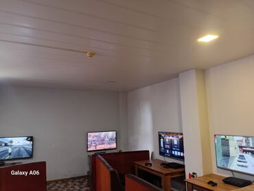 şkaf tipli kondisioner: 4 eded ps 3, 10 eded pult 4 eded L G 109 ekran televizor, 4 eded