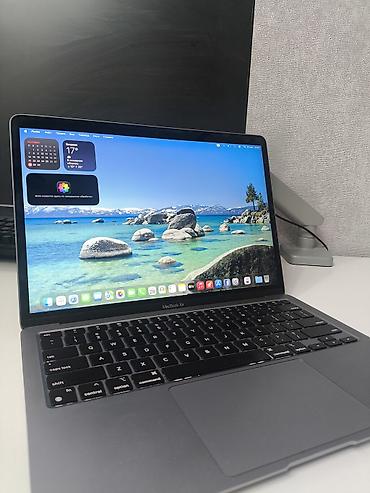 MacBook Air M1 - 8/256 GB В хорошем состоянии, полностью рабочий. Есть
