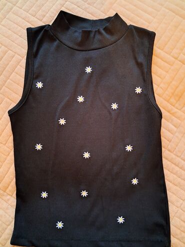 Futbolka və maykalar: Butun croplar 3 azn tek tek satılmır 🫶 - Açıq çəhrayı qısa top — 11