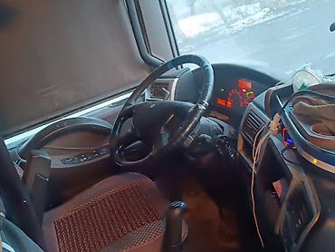 Тягачи: Тягач, Renault, 2003 г. — 9