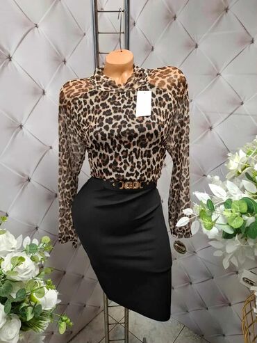 Bluze: Ženska bluza sa dugim rukavima – animal print - Model: uska bluza sa — 5