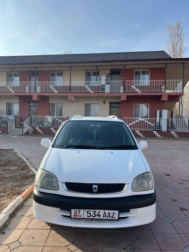 Toyota: Toyota Raum: 1999 г., 1.5 л, Автомат, Бензин