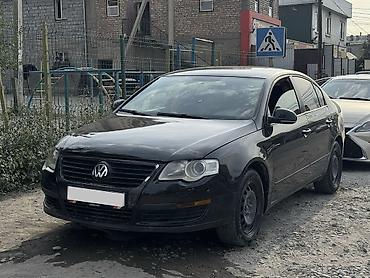 чехлы бу: Volkswagen Passat: 2005 г., 2 л, Автомат, Бензин, Седан — 1