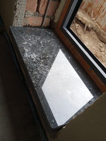 Фасадные гранитные плитки: Принимаем заказ подоконник и лестницы делаем Гранит отличается высокой — 17