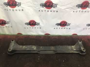 запчасти на митсубиси лансер 9: Подрамник Mitsubishi Pajero V70 3 2003 (б/у)