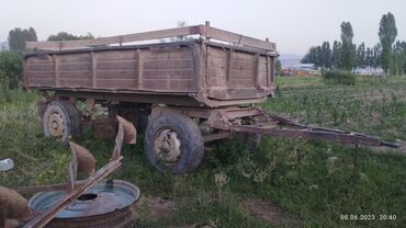 Транспорт: Зиловский прицеп в хорошем рабочем состояние диски без камерные Талас