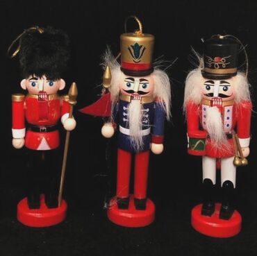 Yeni il oyuncaqları və bəzəkləri: Yeni il hədiyyə və oyuncaqları ətraflı məlumat ücün yaza və ya zəng — 3