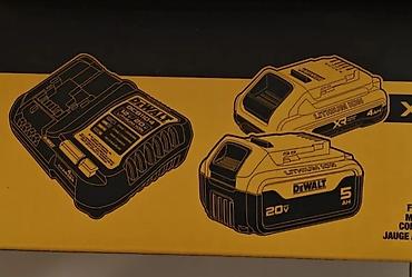 скупка акум: Dewalt dcb245.Комплект акб 5ah, 4ah powerpack и з.у dcb1104 — 1