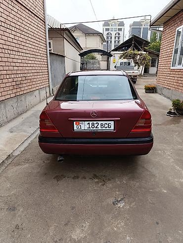 Mercedes-Benz C-Class: 1994 г., 1.8 л, Механика, Бензин, Седан