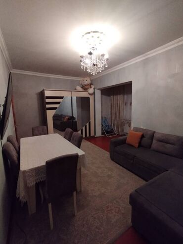 Uzunmüddətli kirayə mənzillər: Qaraçuxur qəsəbəsində 146 nömrəli tam orta məktəbin yaxınlığında — 4