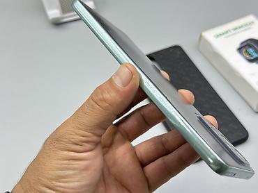 a 12: Samsung Galaxy A73 5G, Б/у, 128 ГБ, цвет - Черный, 2 SIM — 10