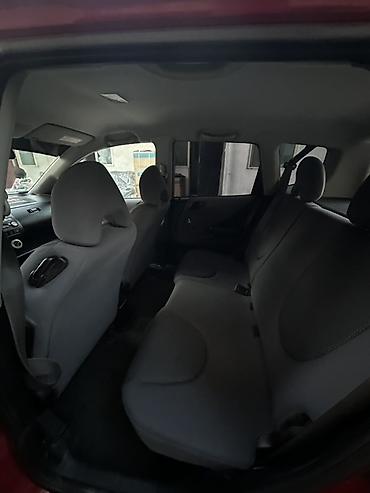 magi: Honda Jazz: 2005 г., 1.3 л, Механика, Бензин, Хэтчбэк — 9