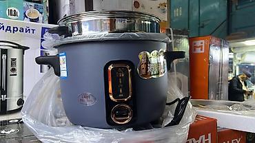 pressure cooker: Электрическая мультиварка/скороварка с паровой корзиной - Объем чаши — 1