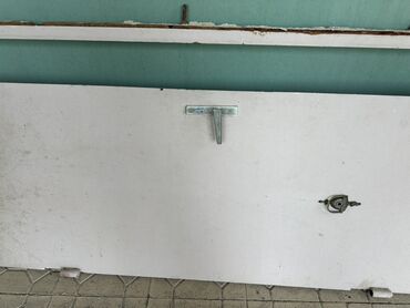 ən ucuz kafel metlax: Ağ rəngli metal giriş qapısı - Material: metal (polad gövdə) - Rəng