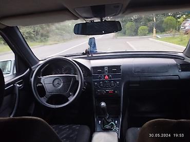 воздушный компрессор: Mercedes-Benz C-Class W202 karvan (T-Model) – gümüşü rəng. Texniki və — 3
