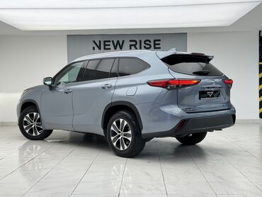 Toyota: Toyota Highlander: 2022 г., 3.5 л, Автомат, Бензин, Внедорожник