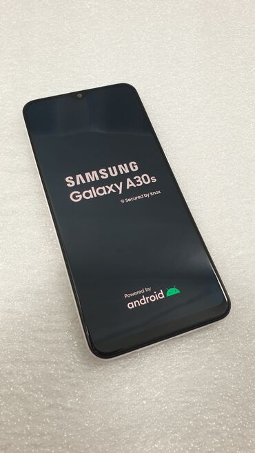 Планшеты: Samsung A30s, Б/у, 32 ГБ, цвет - Белый, 2 SIM
