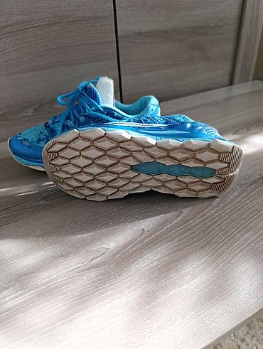 меррел обувь: Кроссовки Saucony (модель WOMEN S10287-3) - Размер: EU 38 (UK 5, US — 6