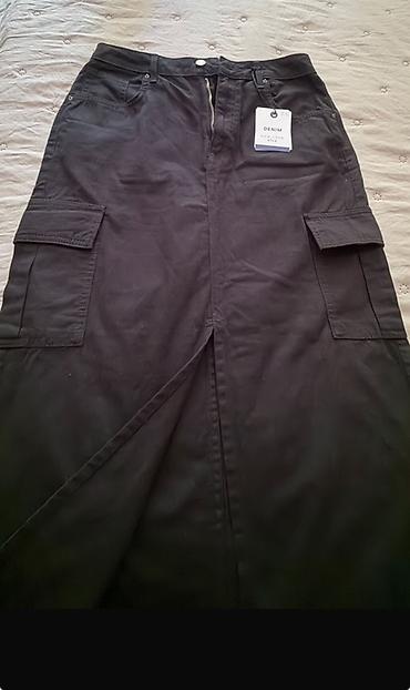 uzun bot: Qara rəngli uzun denim ətək - Model: cargo stilində, düz kəsim, maksi — 2