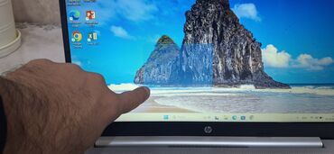 HP: HP noutbuk – 15.6" ekranlı, gümüşü korpus. Ekran SENSORDU — 5