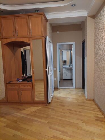 Uzunmüddətli kirayə evlər: 18 kv. m, 1 otaqlı, Artezian quyusu, İnternet, Telefon -da lalafo.az — 7 Uzunmüddətli kirayə evlər: 18 kv. m, 1 otaqlı, Artezian quyusu, İnternet, Telefon — 7