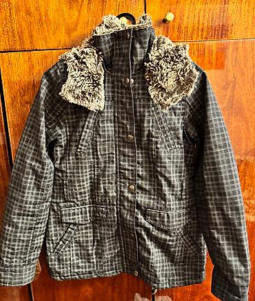 Демисезонные куртки: Продам куртки женские сток из германии дешево . Без пробега по снг — 12