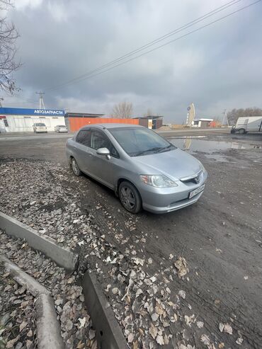 Honda: Honda Fit Aria: 2003 г., 1.3 л, Автомат, Бензин, Седан