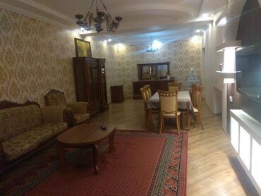 Yeni tikili: 8-ci mikrorayon, 3 otaqlı, Yeni tikili, 142 kv. m — 3