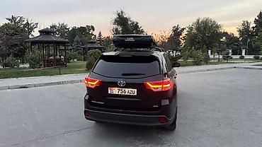toyota wildlander: Toyota Highlander: 2019 г., 3.5 л, Автомат, Бензин, Кроссовер — 10