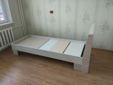 каркасная мебель: Односпальная Кровать, Б/у