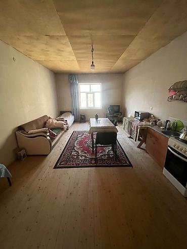 Həyət evləri və villaların satışı: 2 mərtəbəli daş tikili həyət evi - Tikinti materialı: qalın çay/şəhər — 12