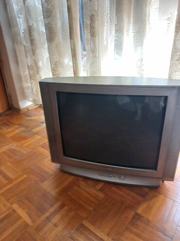 aparat za nokte: Televizor u boji Samsung CW25D83N