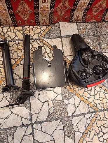 truba: Skuter oturacaq kompekti - Geniş, ortası hava kanallı komfort — 2