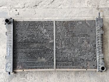 Радиаторы: Основной радиатор Mercedes-Benz T2 (Rex) 609D 4.0, (86-1996г.в) — 4