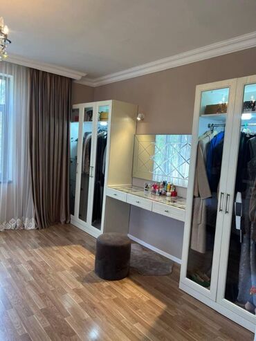 Uzunmüddətli kirayə mənzillər: Bakıxanov qəsəbəsində Neftçilərə avtobusla 5-10 dəqiqəlik yaxınlığda — 2