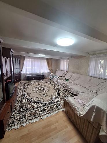 holiday house: 300 м², 6 комнат и более — 6
