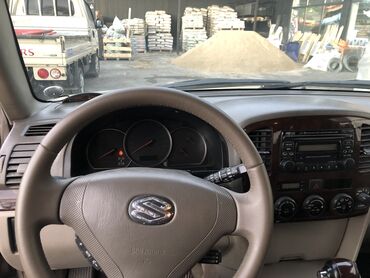 Suzuki: Suzuki Grand Vitara: 2003 г., 2.7 л, Автомат, Бензин, Внедорожник at lalafo.kg — 7 Suzuki: Suzuki Grand Vitara: 2003 г., 2.7 л, Автомат, Бензин, Внедорожник — 7