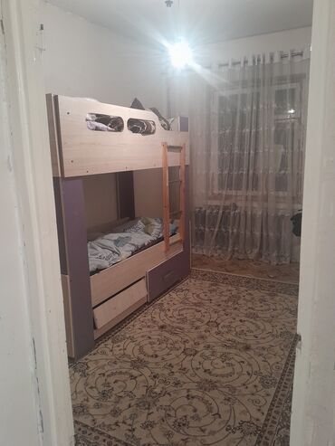квартира в городе балыкчы: 3 комнаты, 65 м², 105 серия, 4 этаж, Косметический ремонт